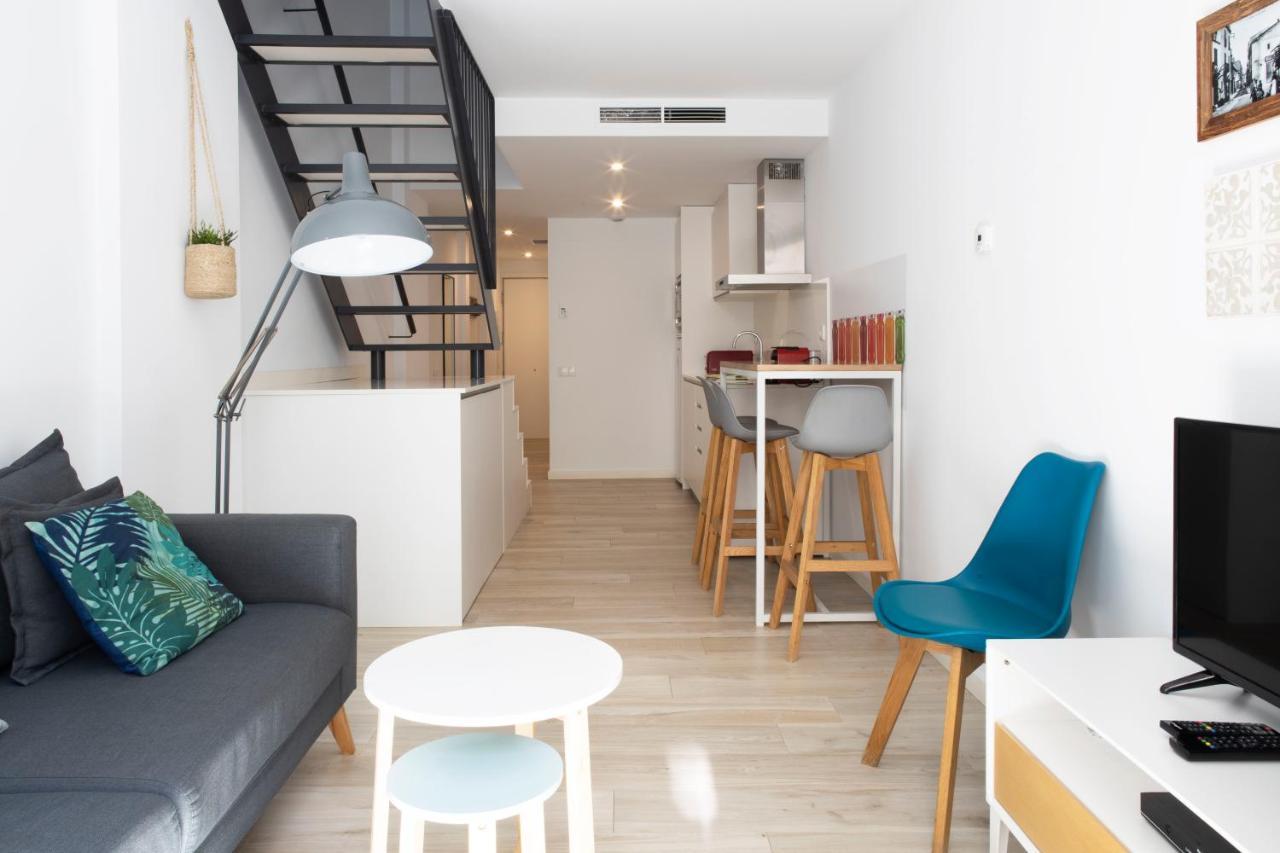 Urban Suites Sitges Apartments מראה חיצוני תמונה