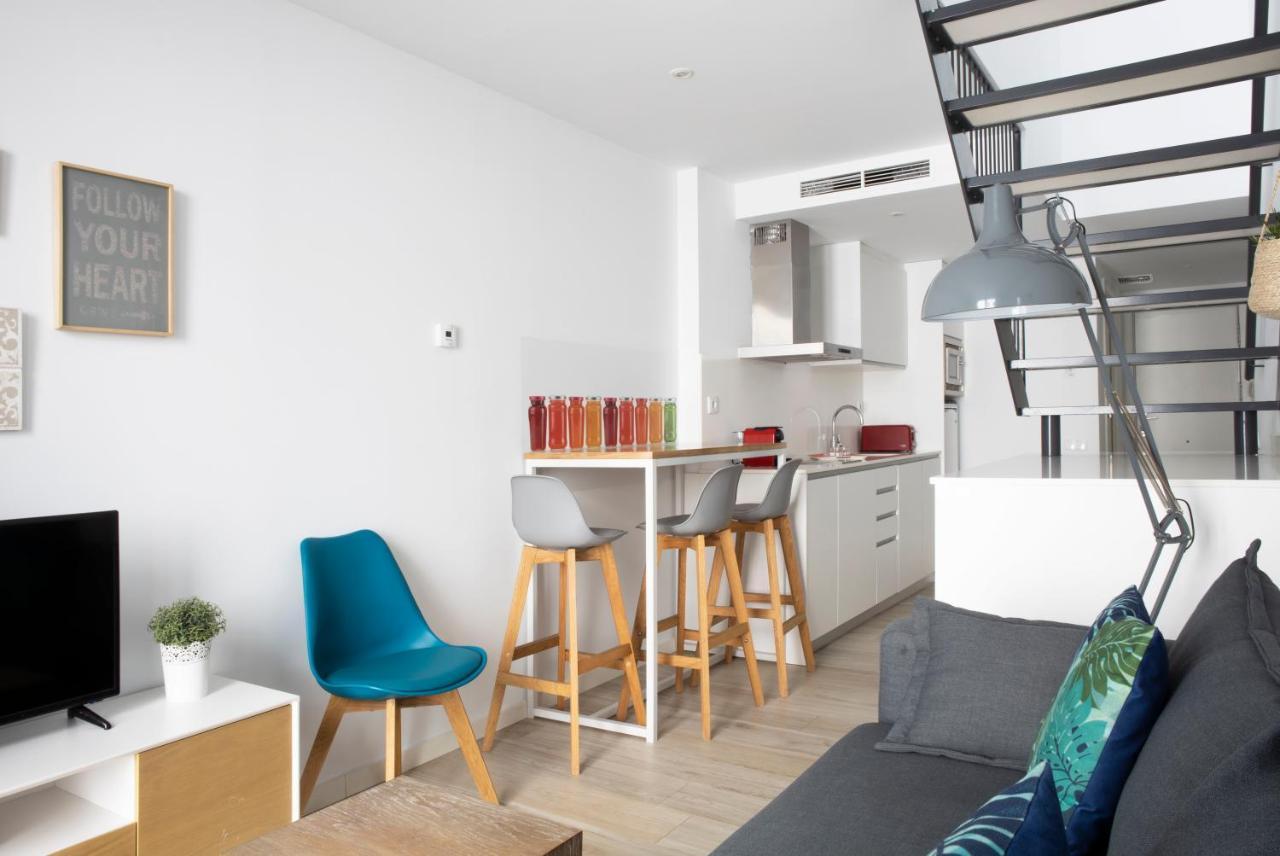 Urban Suites Sitges Apartments מראה חיצוני תמונה