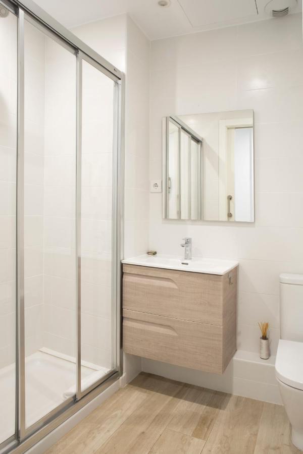 Urban Suites Sitges Apartments מראה חיצוני תמונה