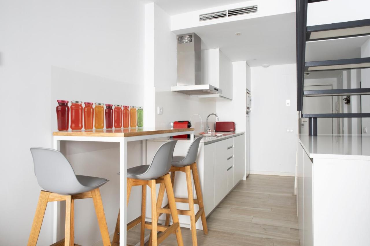 Urban Suites Sitges Apartments מראה חיצוני תמונה
