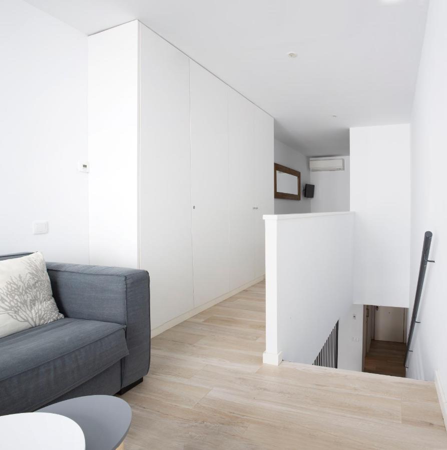 Urban Suites Sitges Apartments מראה חיצוני תמונה